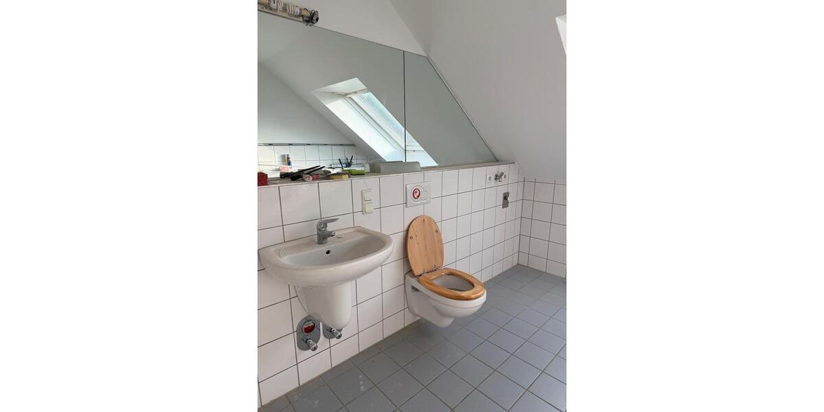Dachgeschoßwohnung Blieskastel - 2 Zimmer, 60 m&sup2;, 440&euro; | Angebot:26626522