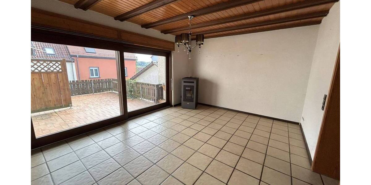 Mehrfamilienhaus, Wohnhaus Mandelbachtal / Ommersheim Ommersheim - 1 Zimmer, 317 m&sup2;, 237.000&euro; | Angebot:25850232