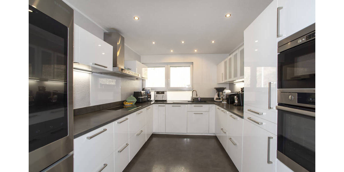 Mehrfamilienhaus, Wohnhaus Saarbrücken / Brebach-Fechingen Brebach-Fechingen - 9 Zimmer, 250 m&sup2;, 415.000&euro; | Angebot:25957973