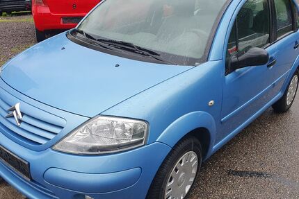 Citroen C3 105.000 km 2.900 &euro; Saarbrücken - Burbach 66115