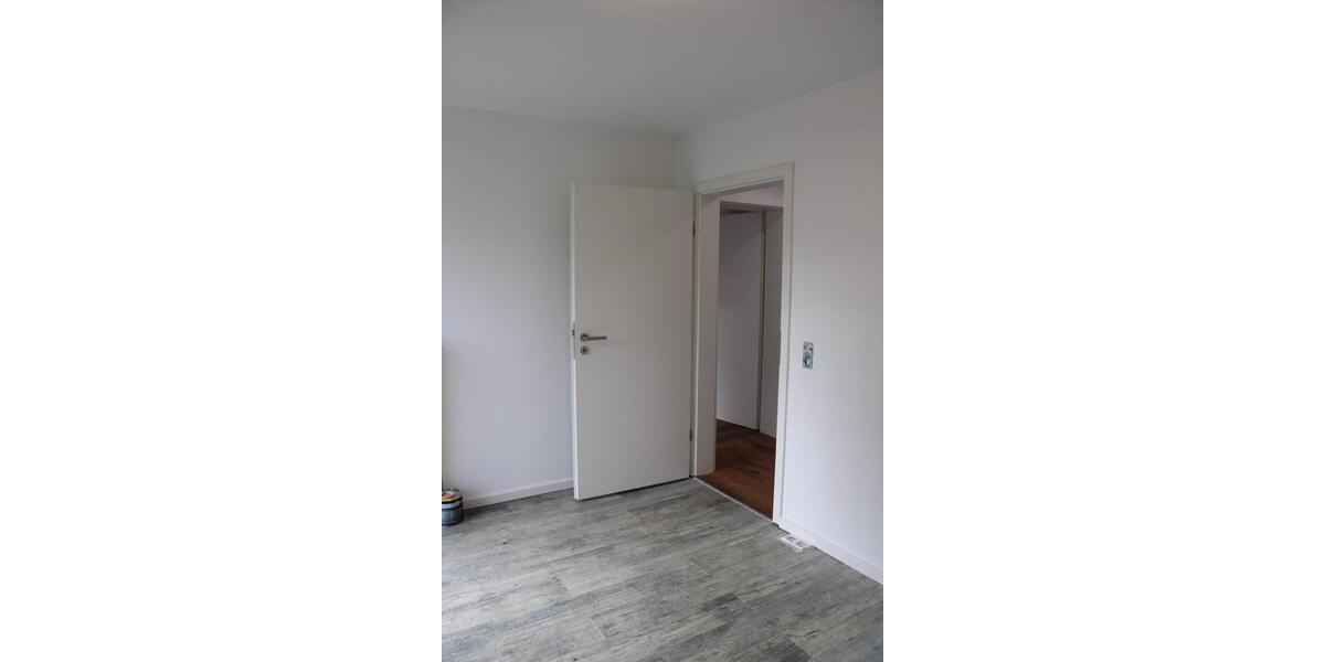 Etagenwohnung Homburg - 4 Zimmer, 120 m&sup2;, 1.050&euro; | Angebot:25445383
