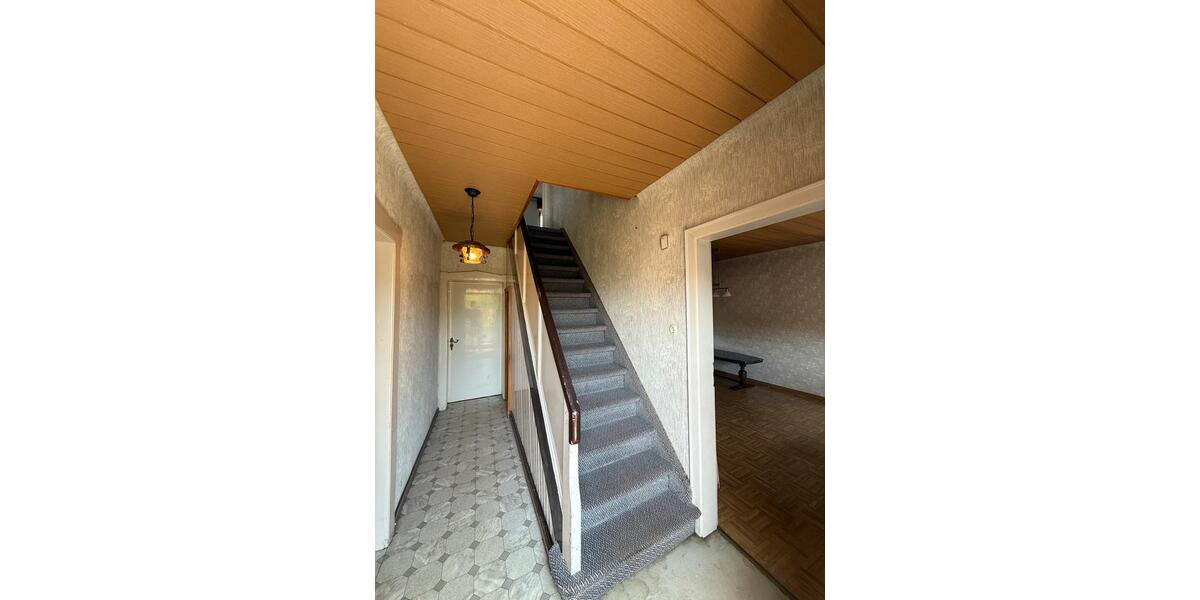 Einfamilienhaus Lebach - 7 Zimmer, 140 m&sup2;, 136.450&euro; | Angebot:26544560