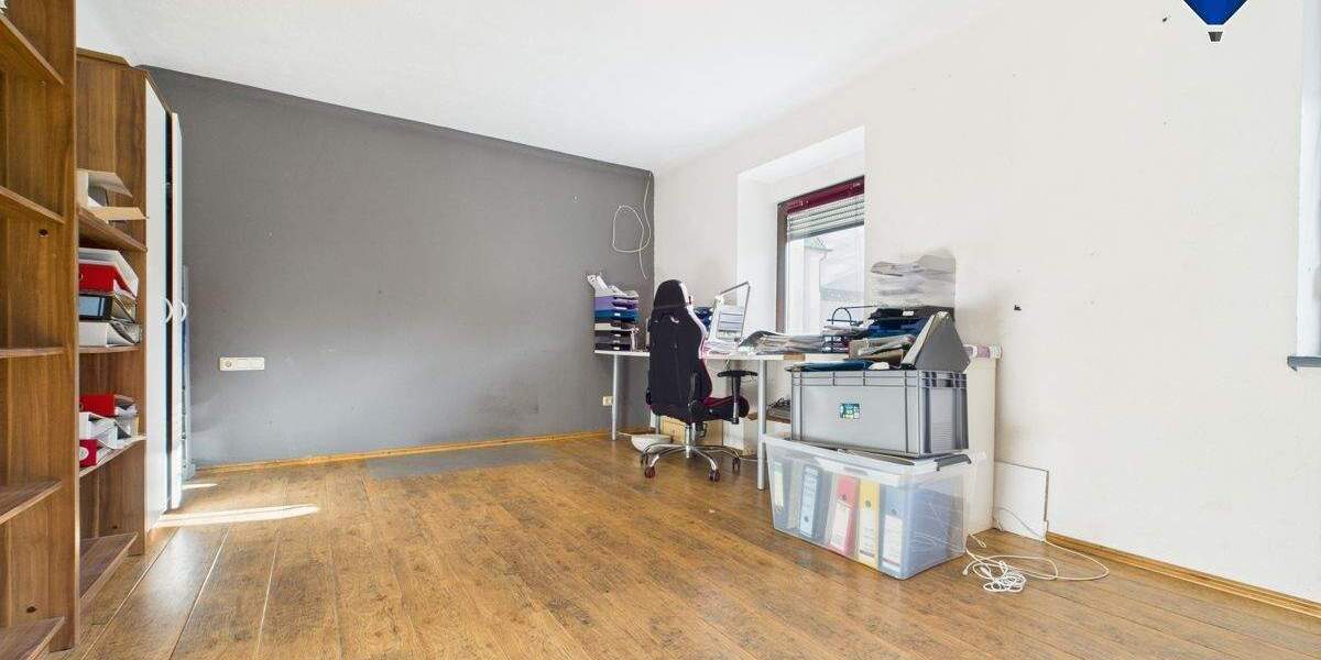 Reihenmittelhaus Mandelbachtal Ormesheim - 6 Zimmer, 170 m&sup2;, 229.000&euro; | Angebot:25673989