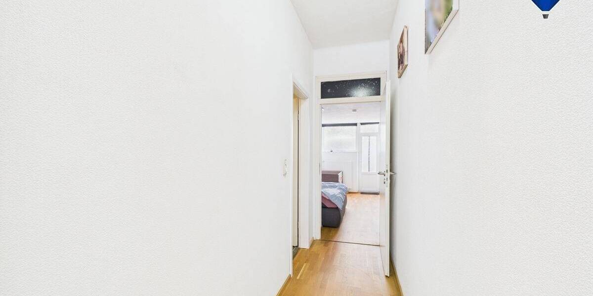 Reihenmittelhaus Dillingen - 7 Zimmer, 230 m&sup2;, 279.000&euro; | Angebot:25673957