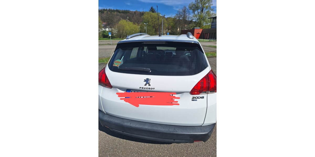 Peugeot 2008 95.000 km 7.900 &euro; Blieskastel 66440