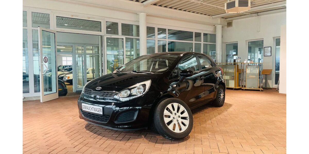 Kia Rio 64.350 km 6.950 &euro; Homburg/Saar 66424