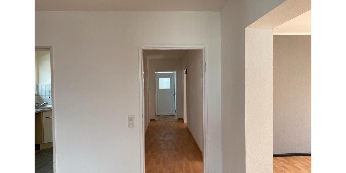 Etagenwohnung Heusweiler - 4 Zimmer, 86 m&sup2;, 700&euro; | Angebot:25944438