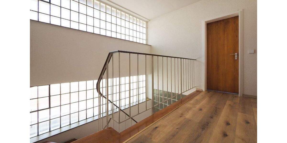 Einfamilienhaus Blieskastel Bierbach - 5 Zimmer, 146 m&sup2;, 275.000&euro; | Angebot:25675559