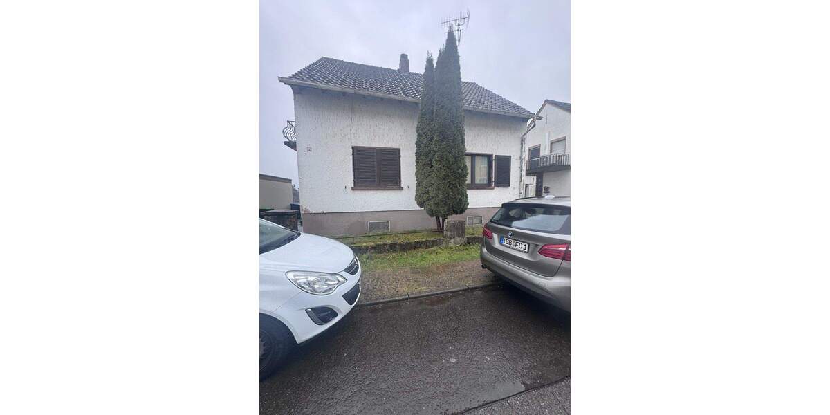 Einfamilienhaus Blieskastel - 6 Zimmer, 97 m&sup2;, 55.000&euro; | Angebot:25705118