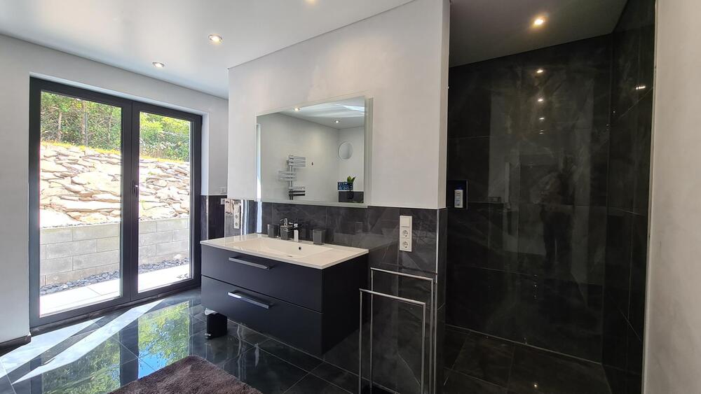 Exklusives energieeffizientes Villenanwesen im Bauhausstil - sonstige Haustypen Neunkirchen | Angebot:22550971