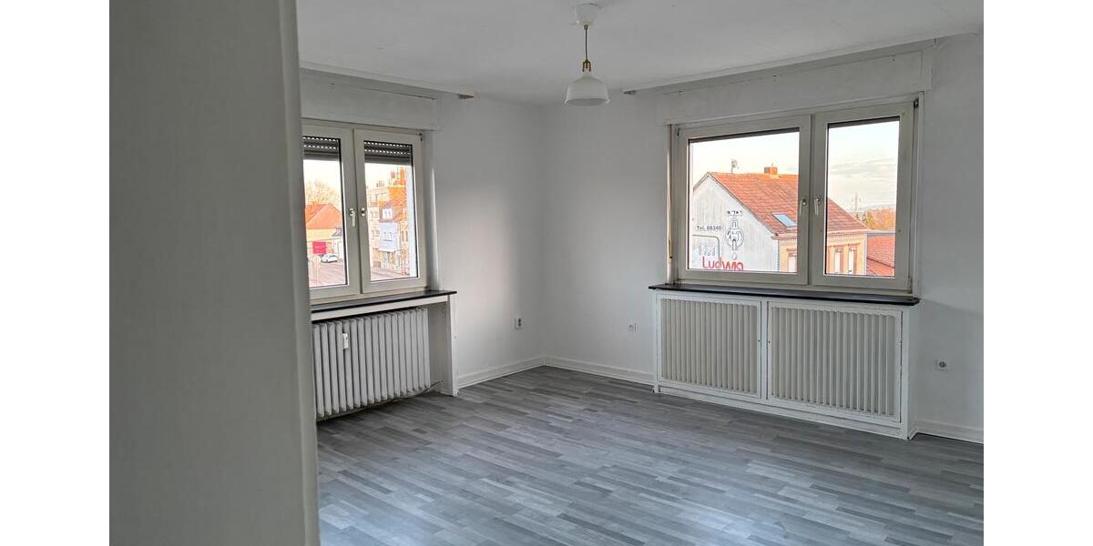 Etagenwohnung Neunkirchen - 3 Zimmer, 93 m&sup2;, 720&euro; | Angebot:25403463