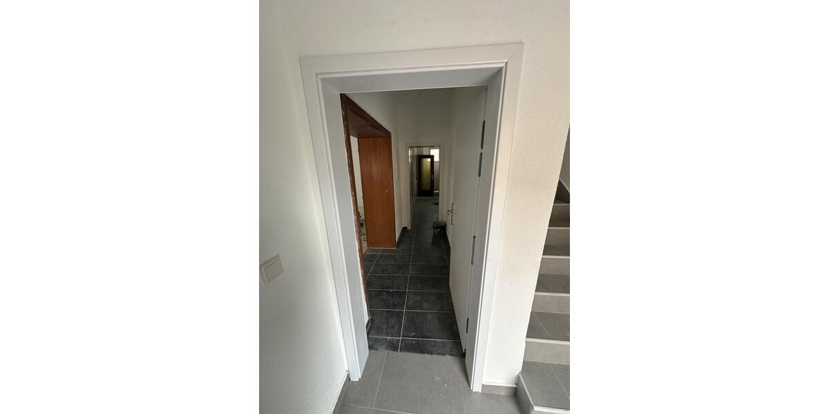 Erdgeschoßwohnung Beckingen - 3 Zimmer, 82 m&sup2;, 800&euro; | Angebot:26649525