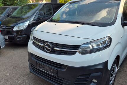Opel Vivaro 200.000 km 11.900 &euro; Schiffweiler 66578