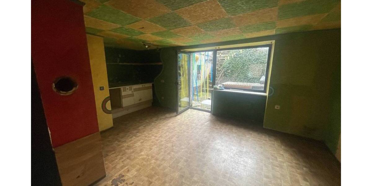 Mehrfamilienhaus, Wohnhaus Theley Theley - 5 Zimmer, 144 m&sup2;, 47.500&euro; | Angebot:25670555