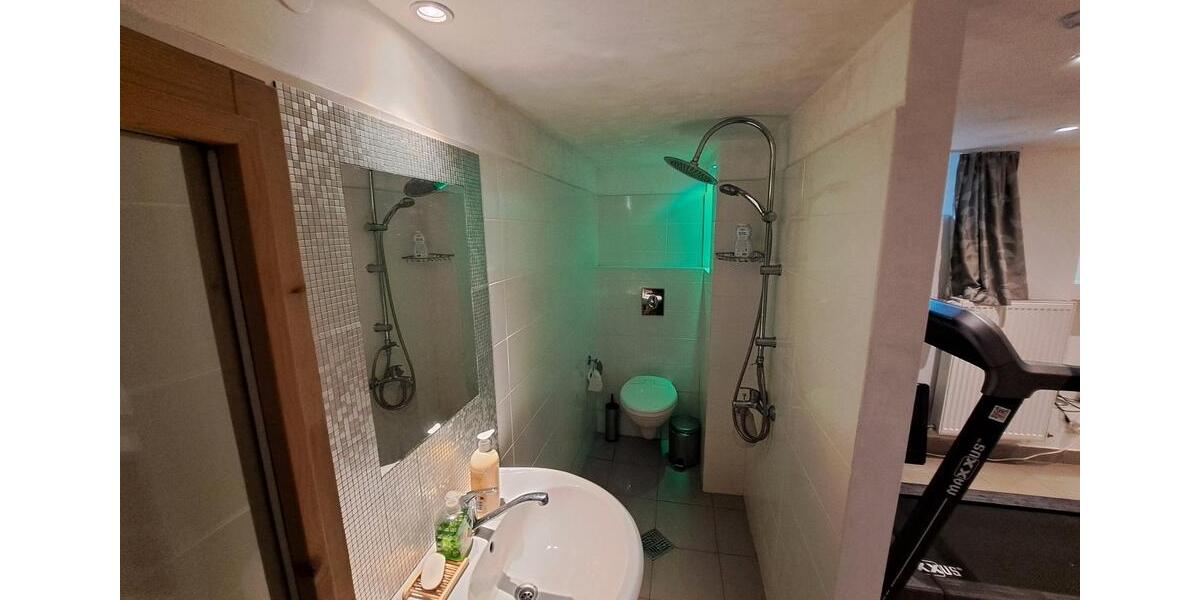 Reihenhaus Neunkirchen - 6 Zimmer, 145 m&sup2;, 265.000&euro; | Angebot:26716802