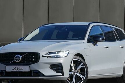 Volvo V60 13.482 km 44.290 &euro; Saarbrücken 66121