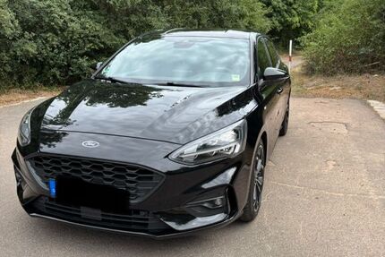 Ford Focus 84.400 km 15.000 &euro; Überherrn 66802