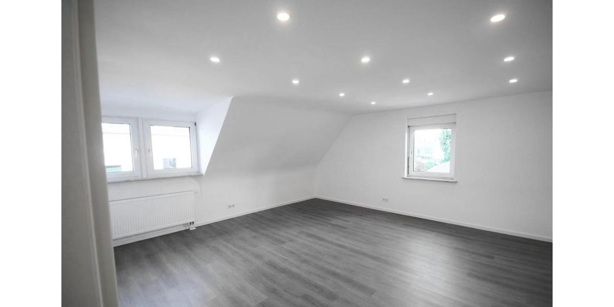 Etagenwohnung Saarlouis - 2 Zimmer, 96 m&sup2;, 850&euro; | Angebot:25853640