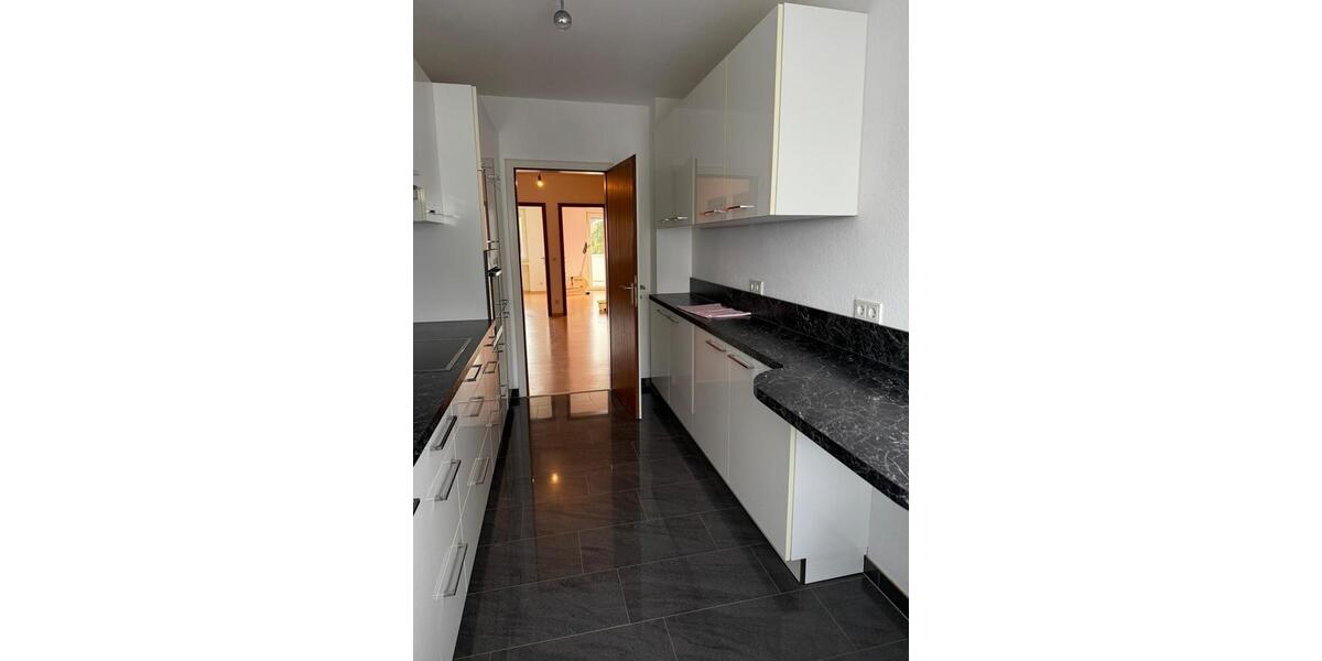 Etagenwohnung Saarbrücken Kieselhumes - 3.5 Zimmer, 86 m&sup2;, 1.080&euro; | Angebot:25568385