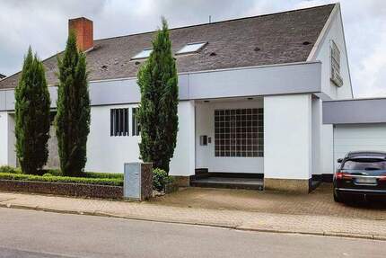 Haus Saarbrücken St Johann - 8 Zimmer, 300 m&sup2;, 1.150.000&euro; | Angebot:25695181