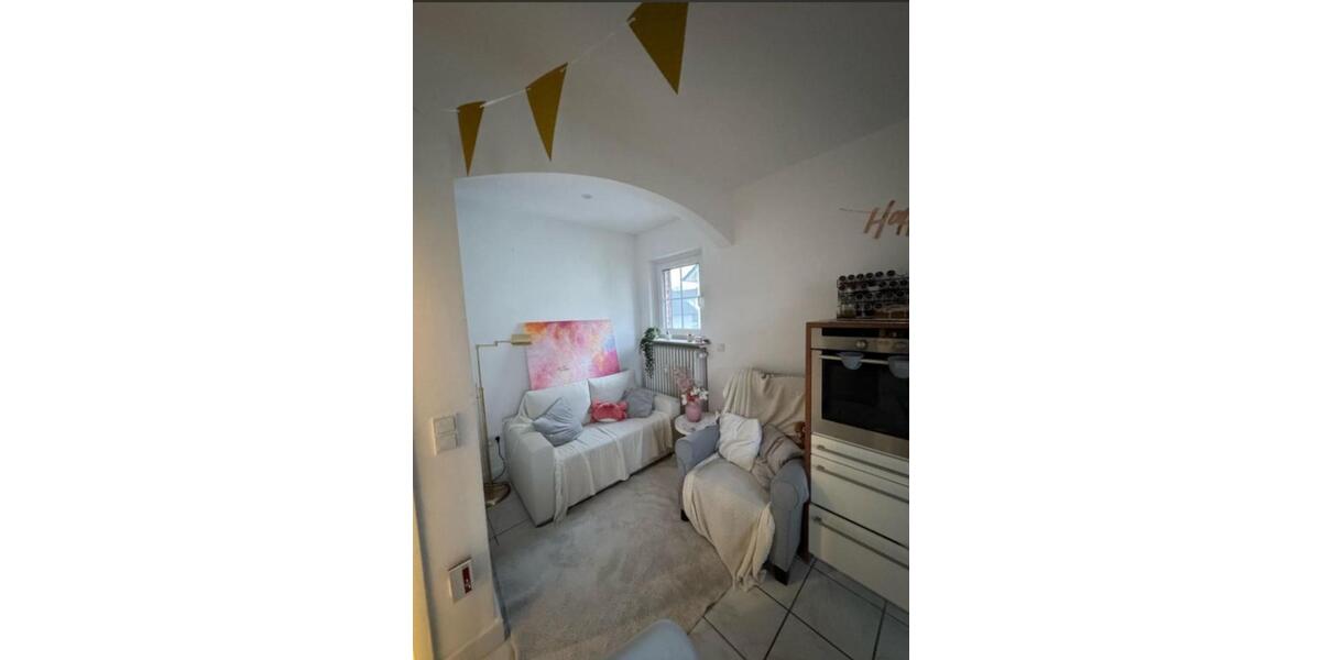 Etagenwohnung Homburg - 1 Zimmer, 16 m&sup2;, 525&euro; | Angebot:25720760