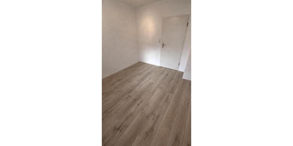 Etagenwohnung Riegelsberg - 3 Zimmer, 75 m&sup2;, 630&euro; | Angebot:25993390