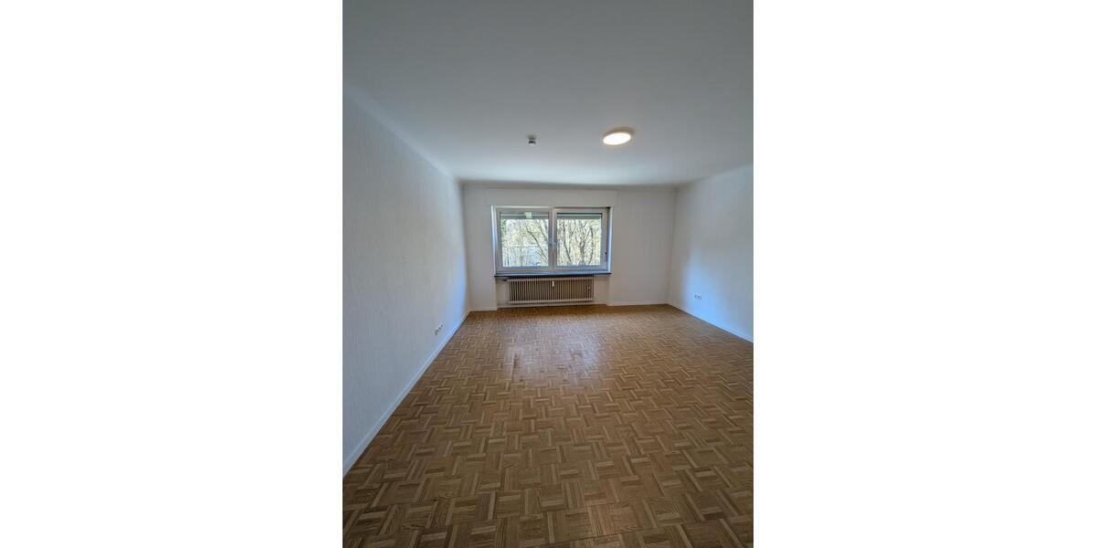 Etagenwohnung Völklingen - 2.5 Zimmer, 80 m&sup2;, 790&euro; | Angebot:25883545