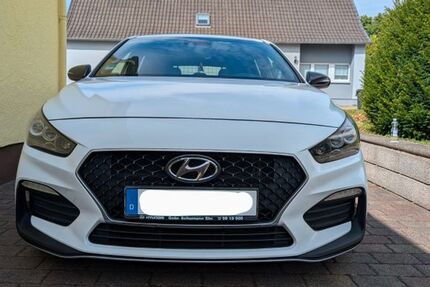 Hyundai i30 60.100 km 13.000 &euro; Saarbrücken 66113