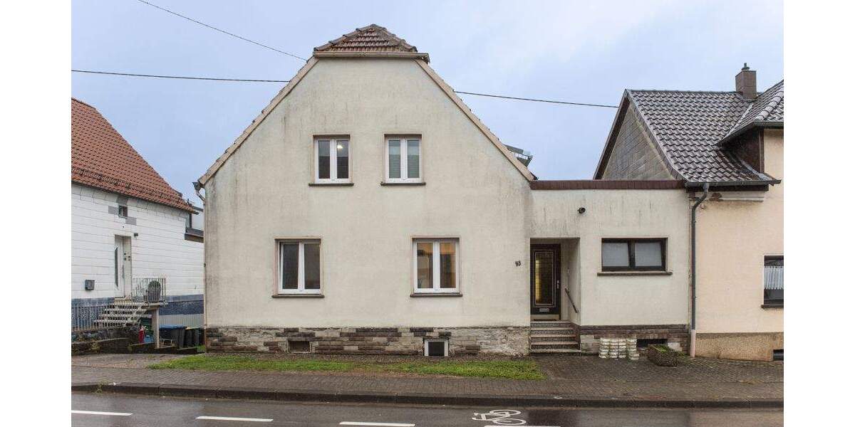 Mehrfamilienhaus, Wohnhaus Illingen / Uchtelfangen Uchtelfangen - 4 Zimmer, 118 m&sup2;, 210.000&euro; | Angebot:25799965