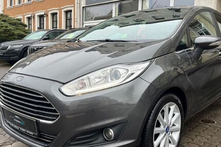 Ford Fiesta 200.000 km 4.450 &euro; Dillingen 66763