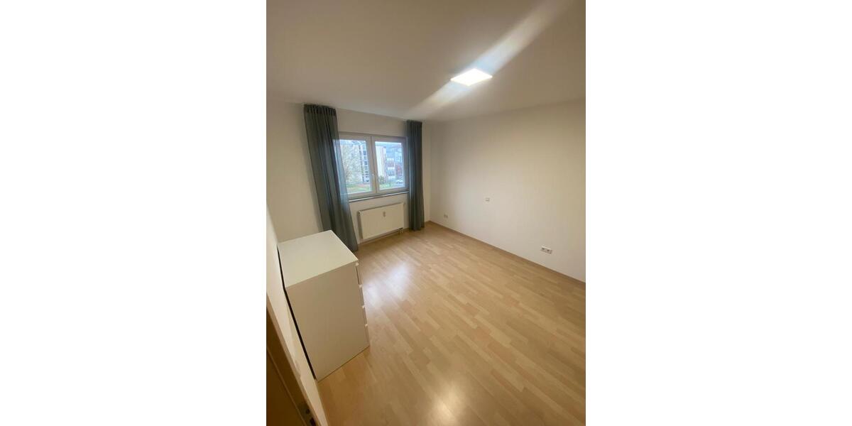 Etagenwohnung Wadgassen - 2 Zimmer, 70 m&sup2;, 890&euro; | Angebot:25945407