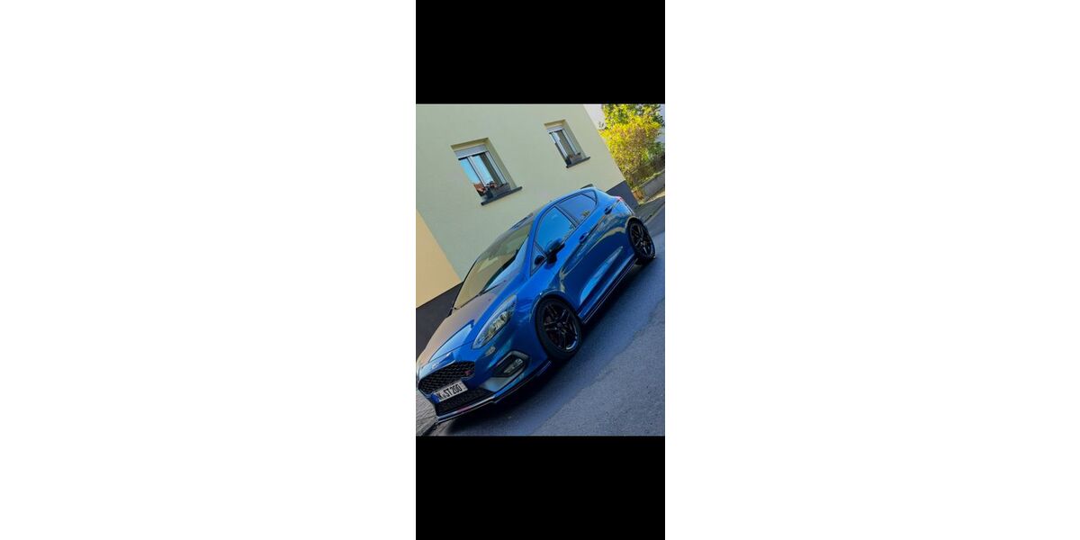 Ford Fiesta 90.000 km 14.300 &euro; Schiffweiler 66578