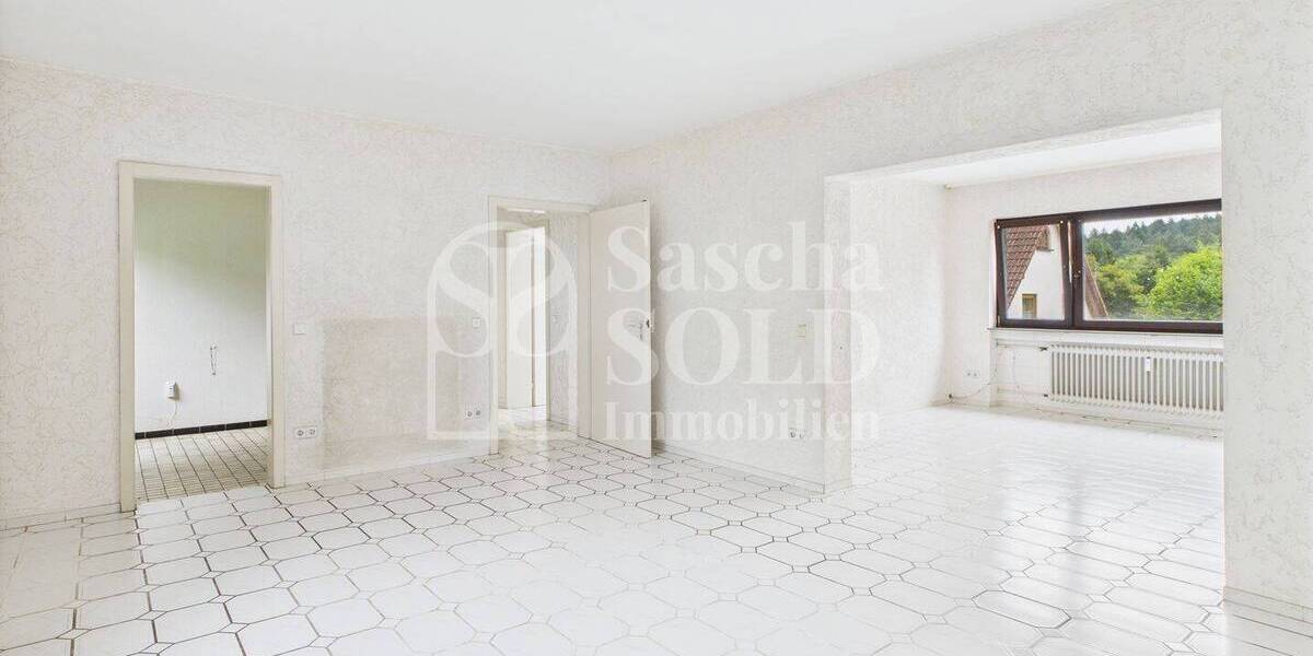 Helle 4-ZKB-Wohnung in St. Ingbert mit Balkon mit Garage & großem Kellerraum - Etagenwohnung Sankt Ingbert Hassel | Angebot:26018615