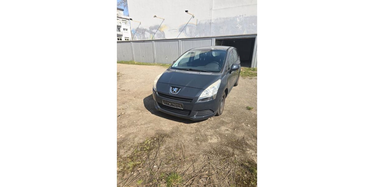 Peugeot 5008 195.000 km 1.100 &euro; Saarbrücken 66115