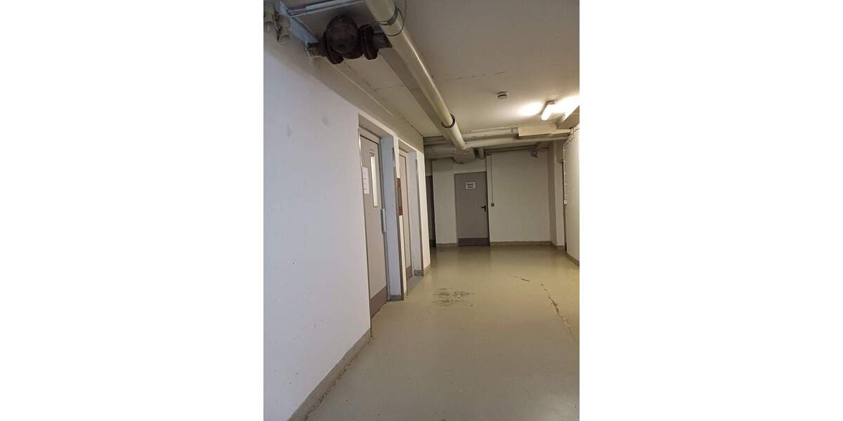 Etagenwohnung Neunkirchen Innenstadt - 3 Zimmer, 75 m&sup2;, 110.000&euro; | Angebot:25683936