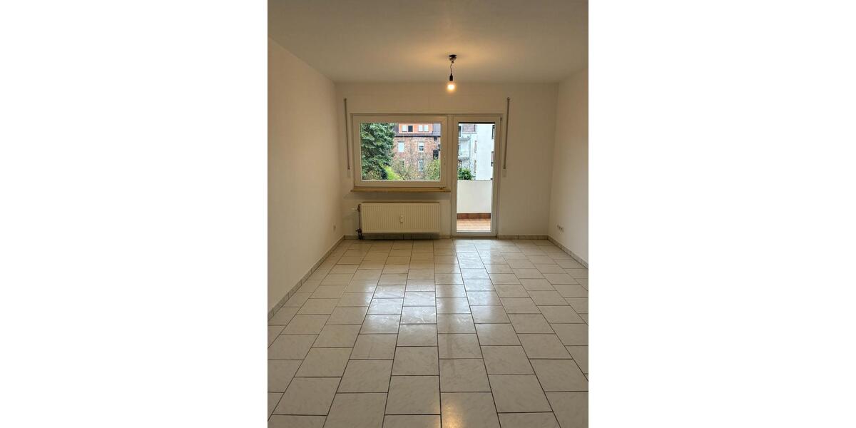 Etagenwohnung Saarbrücken West - 3 Zimmer, 66 m&sup2;, 545&euro; | Angebot:25934954