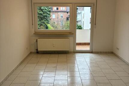 Wohnung Saarbrücken West - 3 Zimmer, 66 m&sup2;, 545&euro; | Angebot:25934954