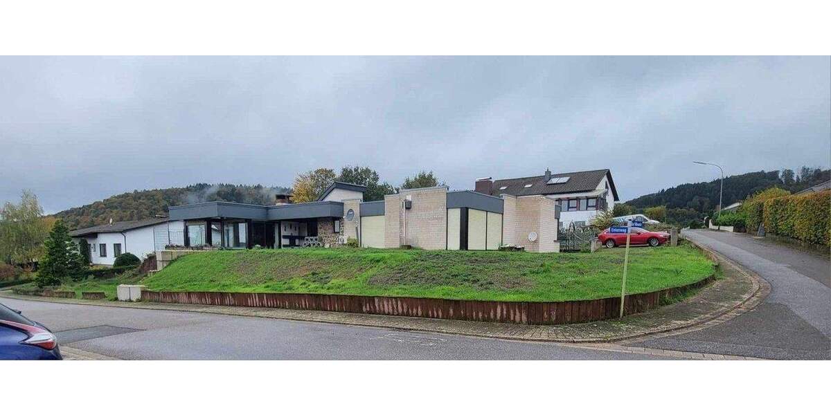 Bungalow Beckingen Reimsbach - 1 Zimmer, 325 m&sup2;, 519.000&euro; | Angebot:25909010