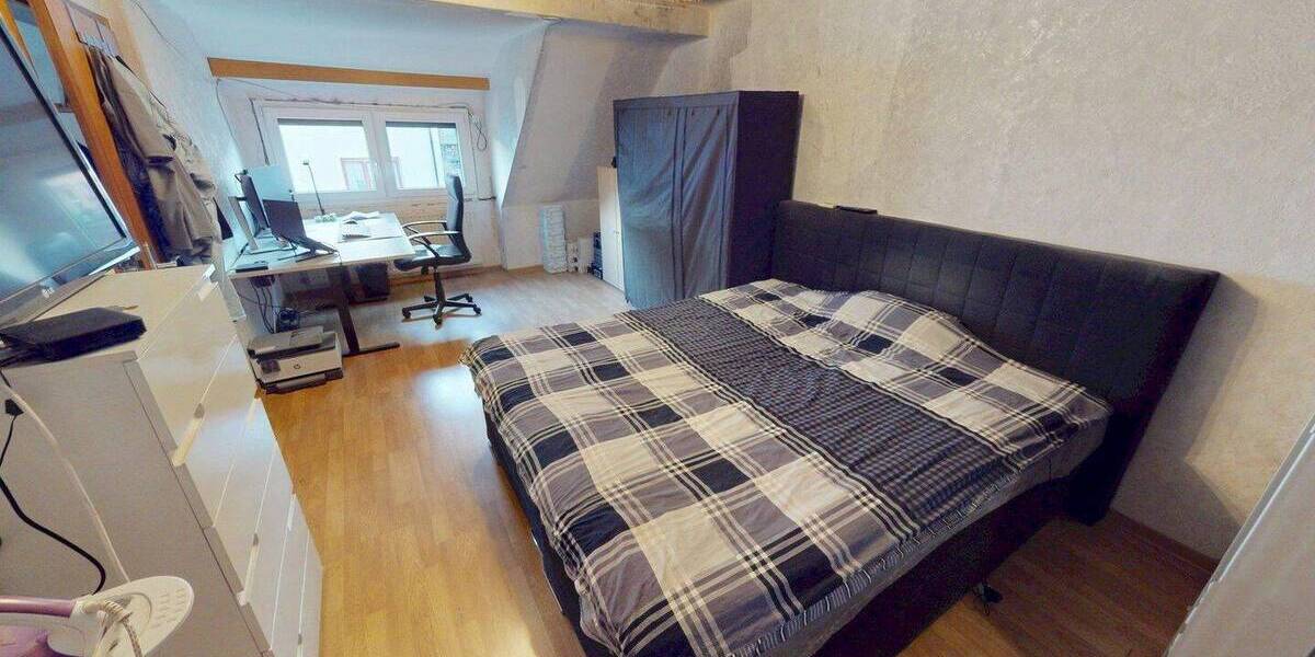 Einfamilienhaus Schiffweiler - 3 Zimmer, 95 m&sup2;, 199.000&euro; | Angebot:25984455