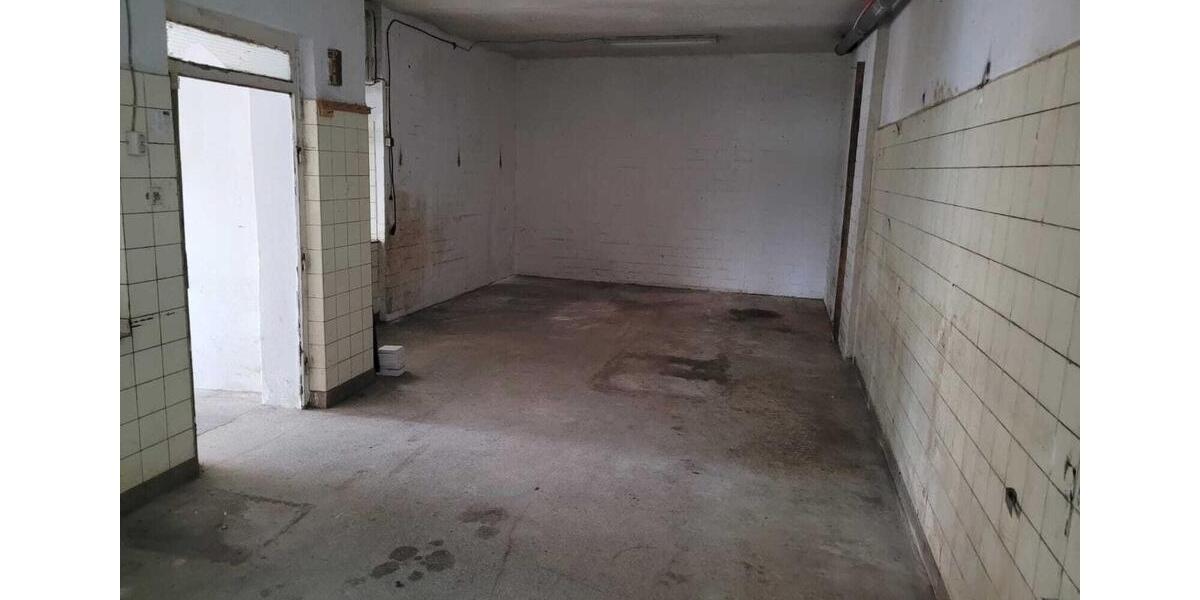 Gewerbeobjekt Saarbrücken West - 300&euro; | Angebot:24863742