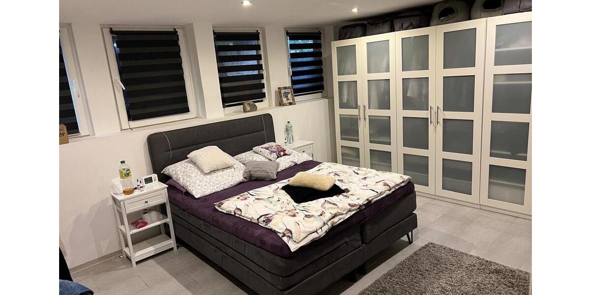 Erdgeschoßwohnung Quierschied - 4 Zimmer, 150 m&sup2;, 800&euro; | Angebot:25900926