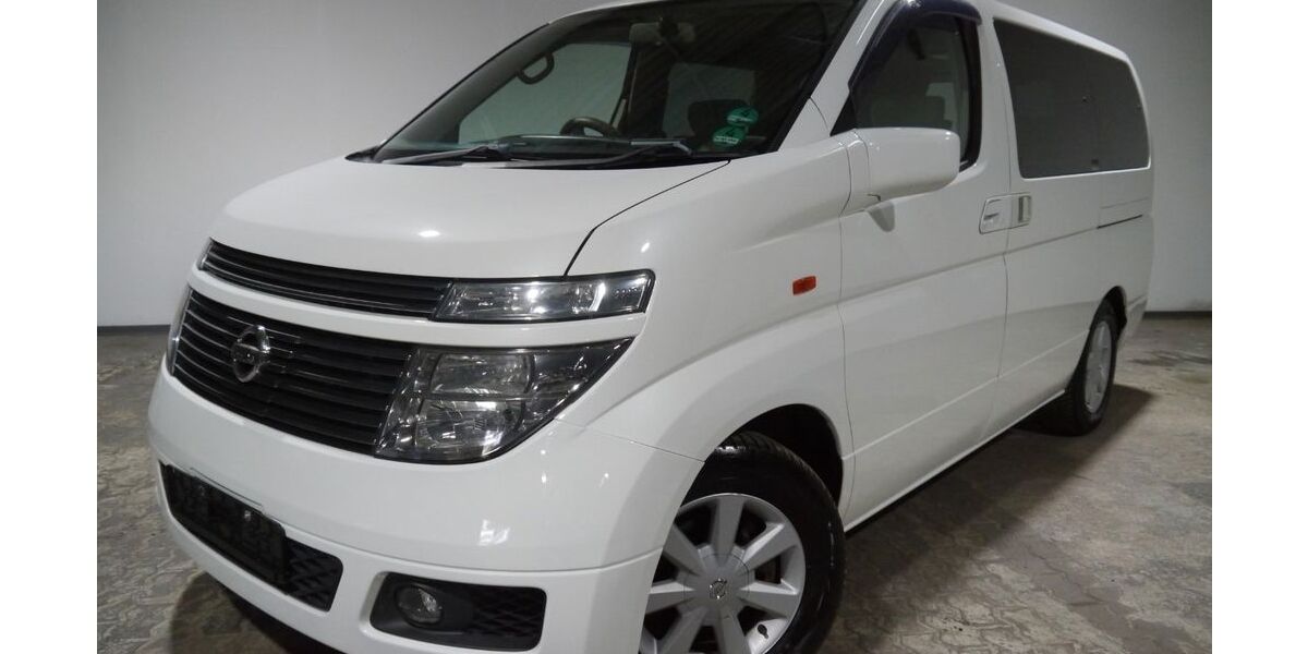 Nissan Andere 164.920 km 7.999 &euro; Bous 66359