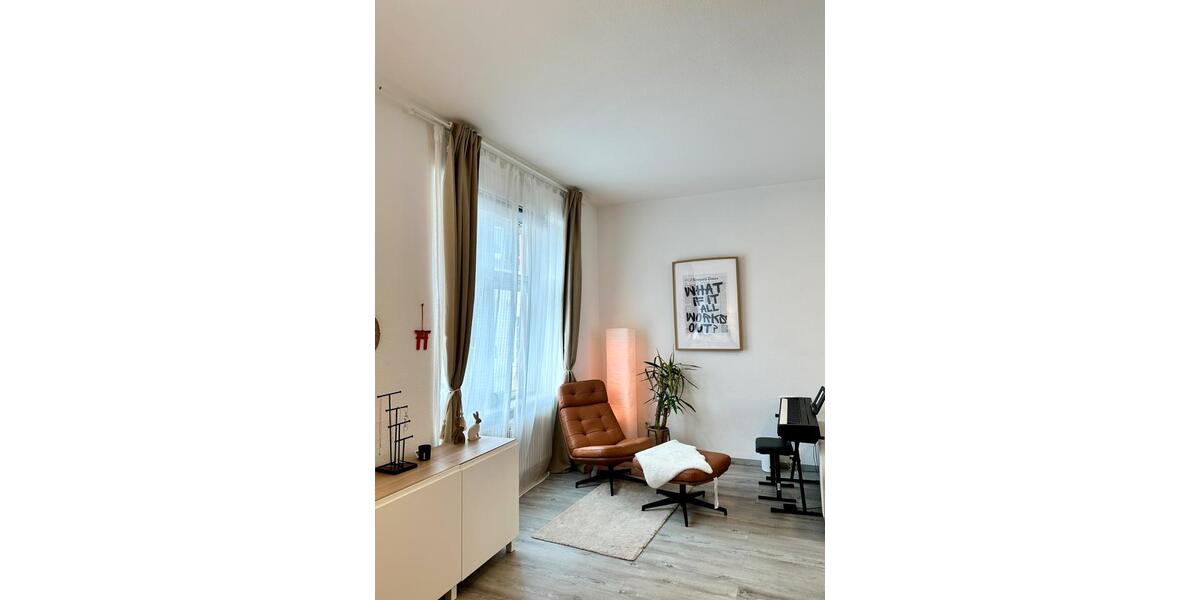 Etagenwohnung Saarbrücken - 1 Zimmer, 55 m&sup2;, 750&euro; | Angebot:25824646