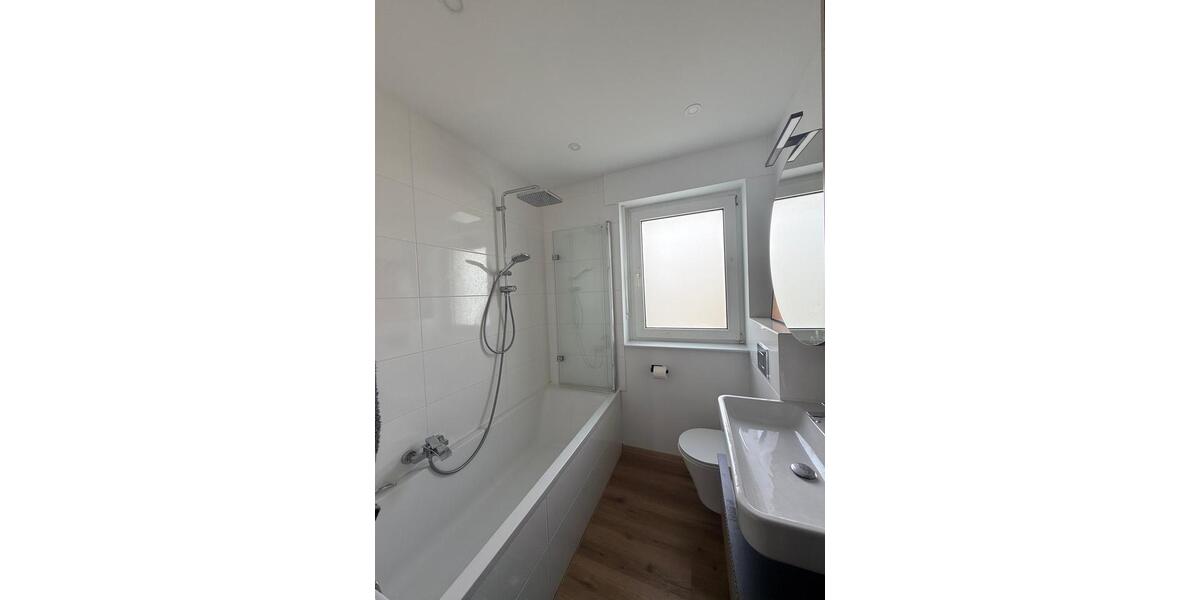 Etagenwohnung Zweibrücken - 3 Zimmer, 85 m&sup2;, 775&euro; | Angebot:25982070