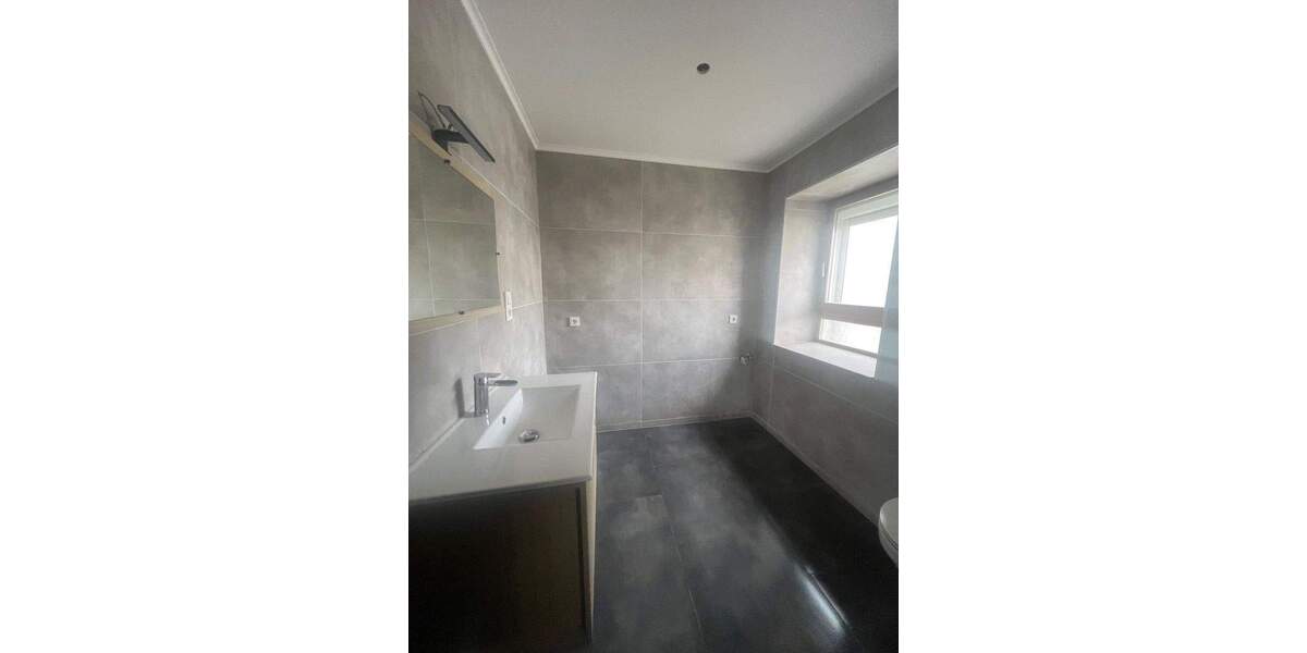 Einfamilienhaus Wadgassen - 6 Zimmer, 136 m&sup2;, 365.000&euro; | Angebot:25663173