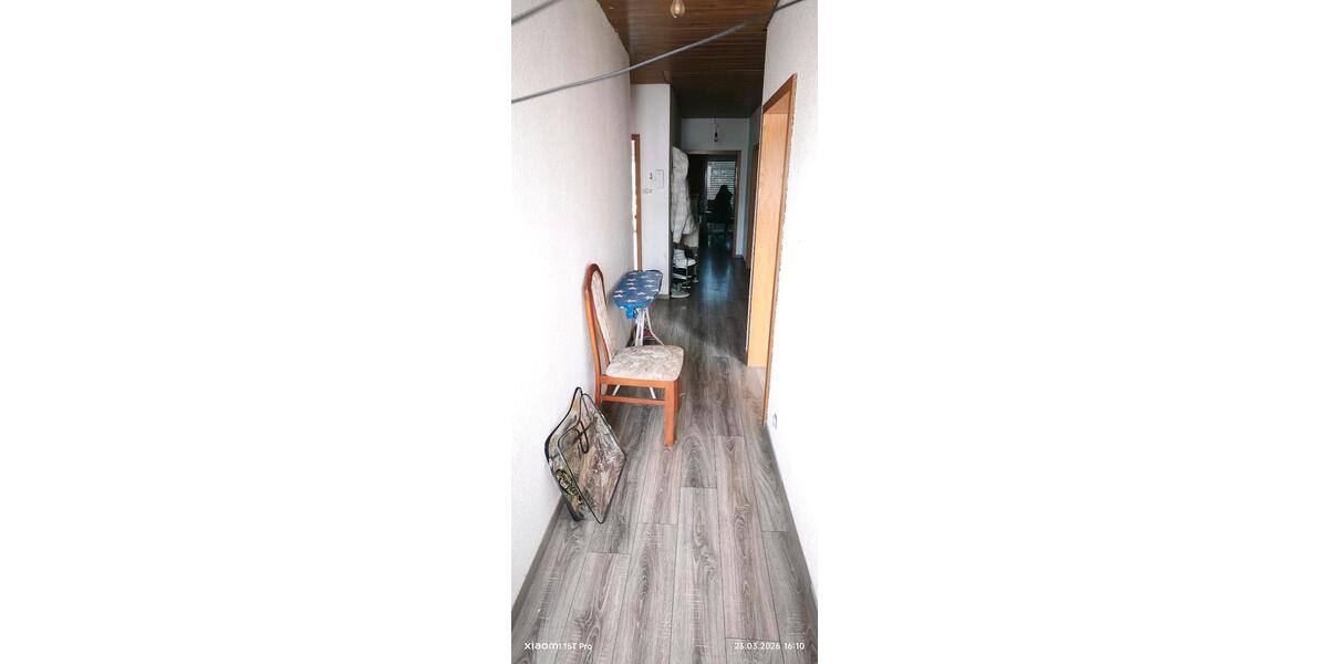 Etagenwohnung Neunkirchen Heinitz - 4 Zimmer, 118 m&sup2;, 600&euro; | Angebot:25856536