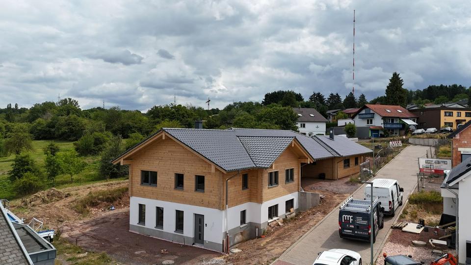 Einfamilienhaus Heusweiler - 8 Zimmer, 412 m&sup2;, 1.530.000&euro; | Angebot:24678977