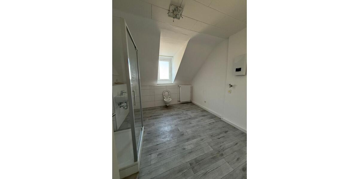 Etagenwohnung Saarbrücken St. Arnual - 1 Zimmer, 20 m&sup2;, 400&euro; | Angebot:24381174