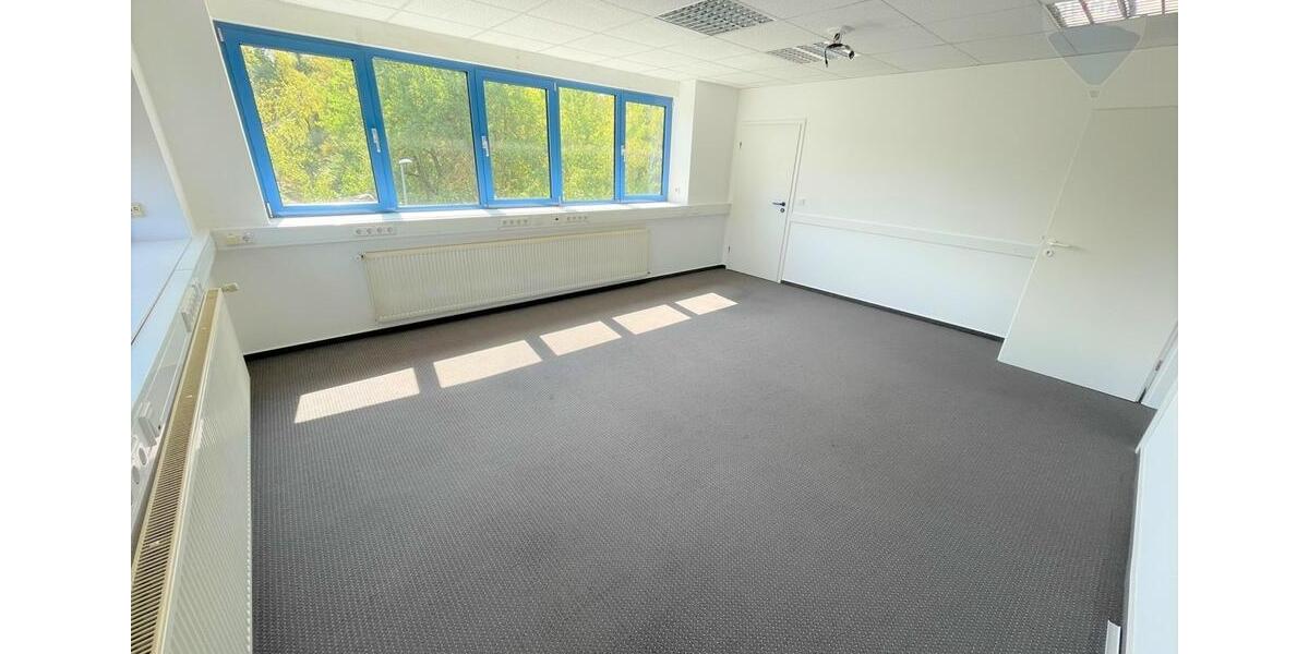 Gewerbeobjekt Saarwellingen - 1.800&euro; | Angebot:22990080