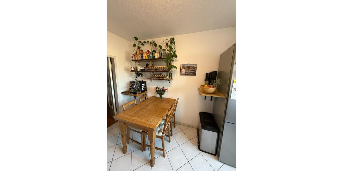 Etagenwohnung Saarbrücken St. Arnual - 2 Zimmer, 65 m&sup2;, 860&euro; | Angebot:24641317